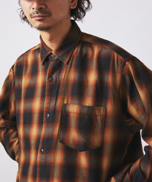 JOURNAL STANDARD relume（ジャーナルスタンダード　レリューム）の「フランネル オンブレ チェック シャツ（シャツ/ブラウス・メンズ・キャメル/ネイビー/チャコールグレー・LARGE/MEDIUM）」の14枚目の写真