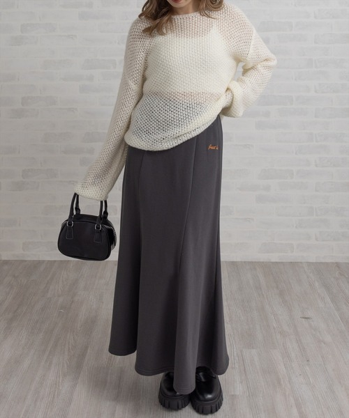 CLEAR BASIC（クリアベーシック）の「スウェットワンポイント刺繍入りマーメイドスカート[カジュアル 着回し抜群 大人]≪AW新作≫（スカート・レディース・チャコールグレー/杢グレー/ブラック・F）」の17枚目の写真