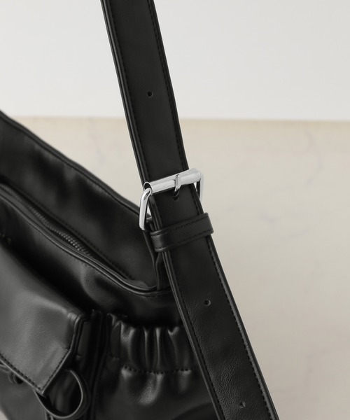 RAGEBLUE（レイジブルー）の「レザーリボンミニショルダーバッグ（ショルダーバッグ・レディース・ブラック・FREE）」の6枚目の写真