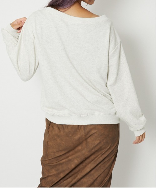 GORGE(ゴージ)の「《オフショル風シルエット》レディース 裏毛 スウェット 長袖 トップス 春夏秋(スウェット・レディース・A/C/D/B・F)」の7枚目の写真
