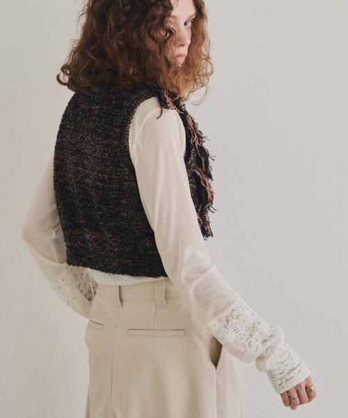 Unitage（ユニテージ）の「ベロアレース切り替えシアートップス（Tシャツ/カットソー・レディース・アイボリー/ブラック・FREE）」の16枚目の写真