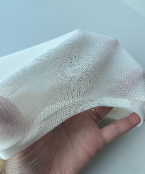 Unitage（ユニテージ）の「ベロアレース切り替えシアートップス（Tシャツ/カットソー・レディース・アイボリー/ブラック・FREE）」の3枚目の写真