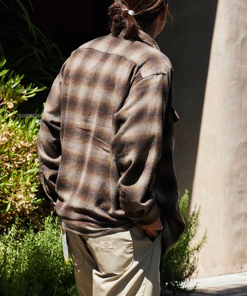 TOWNCRAFT(タウンクラフト)の「TOWNCRAFT/タウンクラフト WOOL CHECK LOOP COLLAR SHIRTS ウール チェック ループカラーシャツ(シャツ/ブラウス・メンズ・ブラウン/ブラック・L/M)」の21枚目の写真