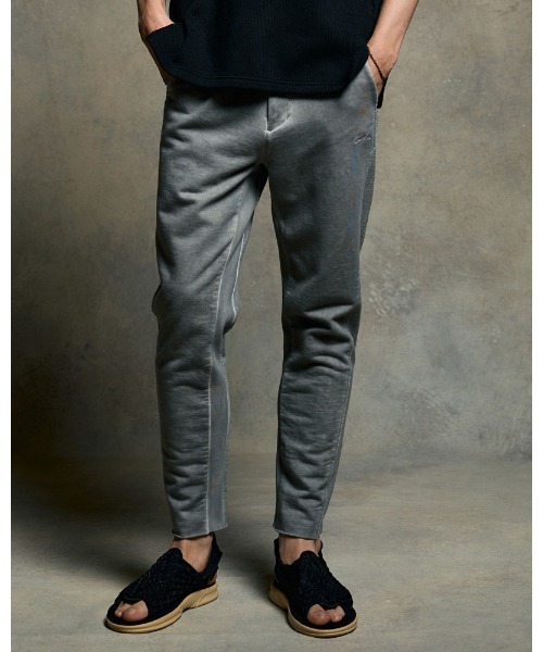wjk(ダヴルジェイケイ)の「cut-off sweat pants(スウェットパンツ・メンズ・ダークグレー/ライトグレー/ライトブルー・SMALL/MEDIUM/LARGE/X-LARGE)」の4枚目の写真