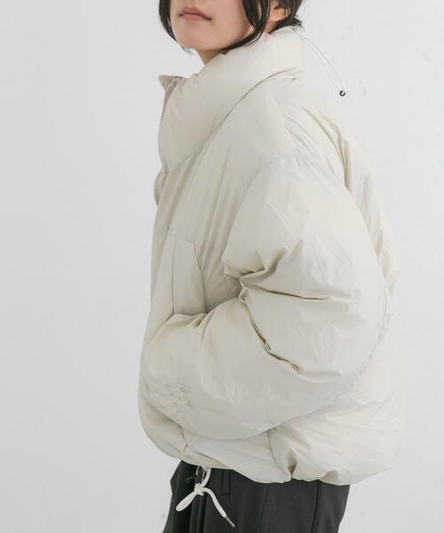 EKAL（エカル）の「『別注』NANGA×EKAL　スタンドカラーダウンジャケット（ダウンジャケット/コート・レディース・アイボリー/ブラック/ベージュ系その他・ONE）」の20枚目の写真