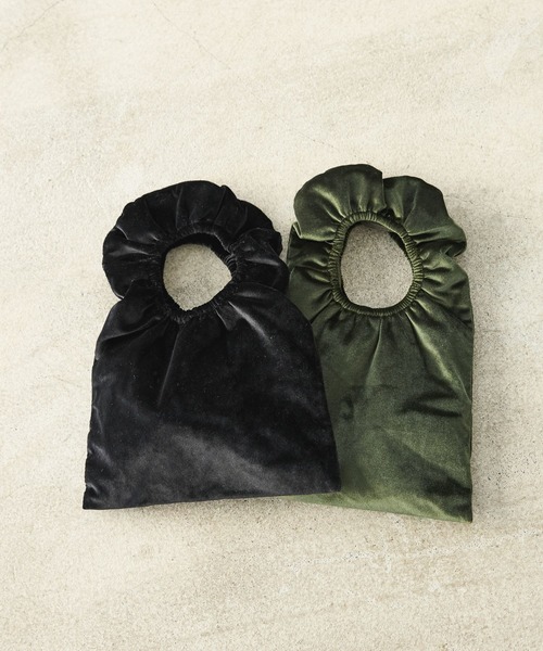 GEORGE'S（ジョージズ）の「ベロアフリルバッグ（ハンドバッグ・レディース・ブラック/カーキ・FREE）」の2枚目の写真