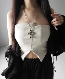 ビスチェ」に該当するレディースのその他トップス（合成皮革/人工皮革