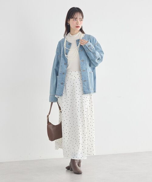 earth music&ecology(アースミュージックアンドエコロジー)の「【吸湿発熱】あったかフェミニンインナー(シアーハイネック)(Tシャツ/カットソー・レディース・オフホワイト/ライトイエロー/ブラック/ブラウン系その他4/ピンク/ライトグリーン/ドット・S/M)」の21枚目の写真