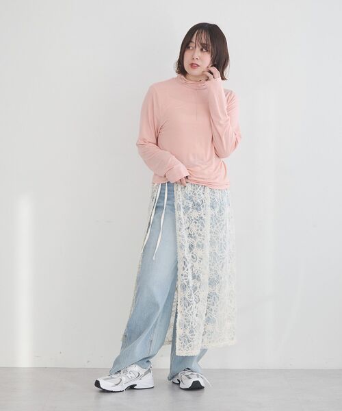 earth music&ecology(アースミュージックアンドエコロジー)の「【吸湿発熱】あったかフェミニンインナー(シアーハイネック)(Tシャツ/カットソー・レディース・オフホワイト/ライトイエロー/ブラック/ブラウン系その他4/ピンク/ライトグリーン/ドット・S/M)」の19枚目の写真