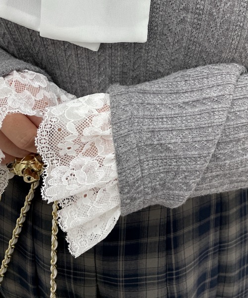 marun（マルン）の「＜大きいサイズ＞ボータイ袖レースニットソー marun（Tシャツ/カットソー・レディース・イエロー/オフホワイト/グレー・L/LL/3L/4L/5L）」の21枚目の写真