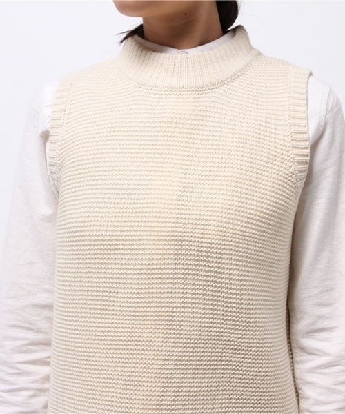 ikka(イッカ)の「5Gガーター編みベスト(ベスト・レディース・オフホワイト/ネイビー/ボルドー・LARGE/MEDIUM)」の8枚目の写真