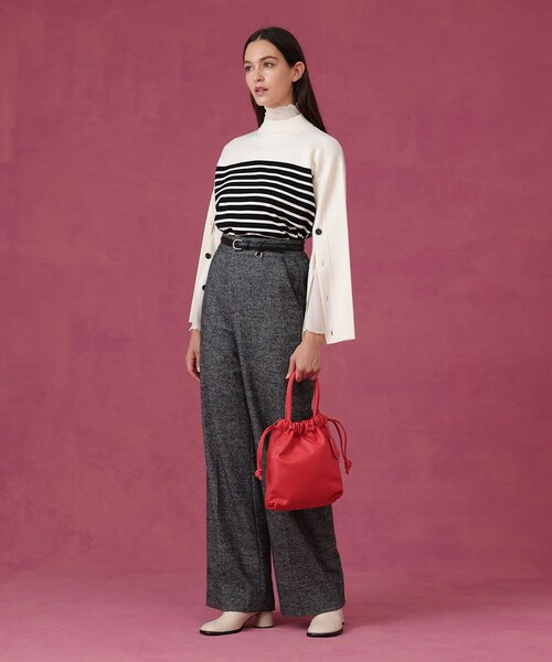 ANAYI(アナイ)の「メリノウール釦スリーブ プルオーバー(ニット/セーター・レディース・ホワイト系その他/オフホワイト/ネイビー・38/36)」の16枚目の写真