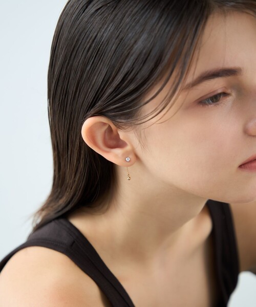 ete（エテ）の「[オーナメントピアス] パール/ビジュー（ピアス（片耳用）・レディース・ピンクゴールド/イエローゴールド・FREE）」の4枚目の写真