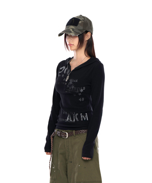 AAKAM（アーカム）の「Numbering Hooded Long Sleeve (Black)（パーカー・レディース・その他・2/1）」の3枚目の写真