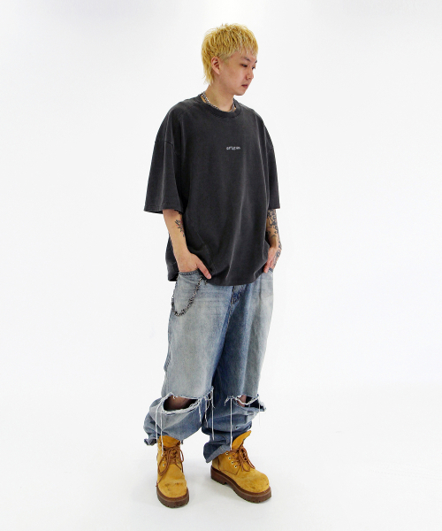 CRIGUN(クリガン)の「ピグメントスモールロゴ半袖TシャツBLACK(Tシャツ/カットソー・レディース・ブラック・SMALL/MEDIUM/LARGE/X-LARGE/XX-LARGE)」の3枚目の写真