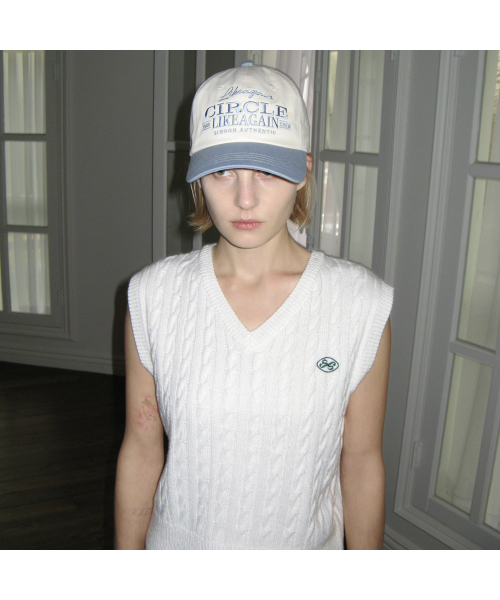 SINOON（シヌーン）の「FISHER SLIT CABLE KNIT VEST (WHITE)（ベスト・レディース・ホワイト・FREE）」の5枚目の写真