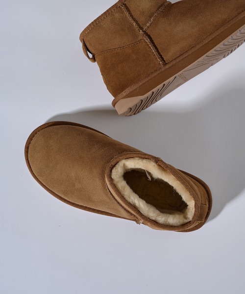 EMU Australia(エミューオーストラリア)の「【EMU Australia】Double-Face Sheep-Skin Boots W10937(ブーツ・レディース・ベージュ/ブラック・22cm/23cm/24cm/25/26cm)」の11枚目の写真