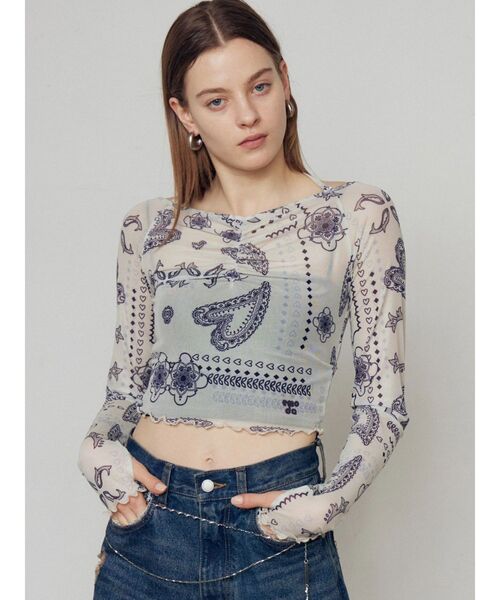 EMODA（エモダ）の「ストラップシアートップス（Tシャツ/カットソー・レディース・ブラック/ベージュ/ネイビー/ホワイト・FREE）」の2枚目の写真