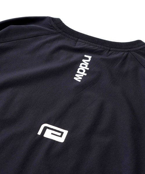 reversal.dogi.design.works（リバーサル・ドーギ・デザイン・ワークス）の「＜reversal/リバーサル＞rvddw 4WAY DRY LONG TEE（Tシャツ/カットソー・メンズ・ブラック・MEDIUM/LARGE/X-LARGE/XX-LARGE）」の8枚目の写真