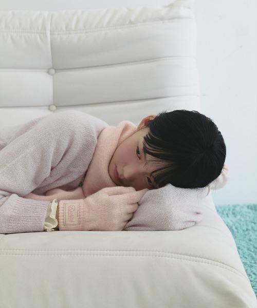 ROCKFISH WEATHERWEAR（ロックフィッシュウェザーウェア）の「FLUFFY SCARF & GLOVES SET（手袋・レディース・クリーム/ライトグレー/ピンク・FREE）」の12枚目の写真