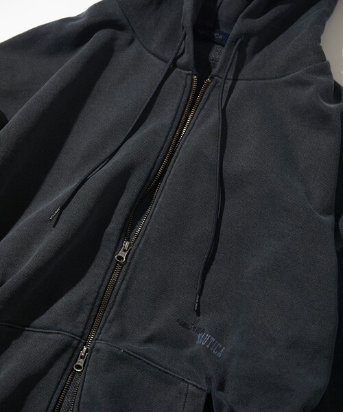 NAUTICA(ノーティカ)の「NAUTICA/ノーティカ ピグメント加工 HIDDEN LOGO スウェット ダブルジップパーカー(パーカー・メンズ・ブラック/ネイビー/ブラウン・LARGE/X-LARGE/MEDIUM/SMALL)」の6枚目の写真