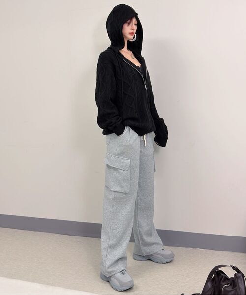 BLACK MOMENT（ブラックモーメント）の「エッセンシャルカーゴスウェットパンツ[ライトグレー]（スウェットパンツ・メンズ・ライトグレー・SMALL/MEDIUM/LARGE）」の7枚目の写真