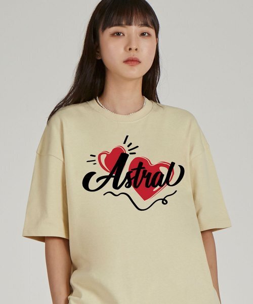 ASTRAL PROJECTION(アストラルプロジェクション)の「ダブルハートラウンドネック15番手綿半袖Tシャツ_バター(Tシャツ/カットソー・レディース・その他・LARGE/X-LARGE/XX-LARGE)」の1枚目の写真