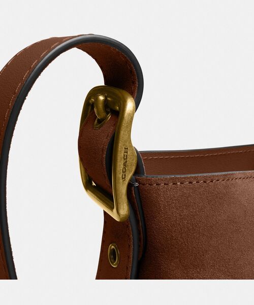 COACH（コーチ）の「ブリーカー バケット バッグ 21（ショルダーバッグ・レディース・ブラウン系その他・ONE）」の12枚目の写真