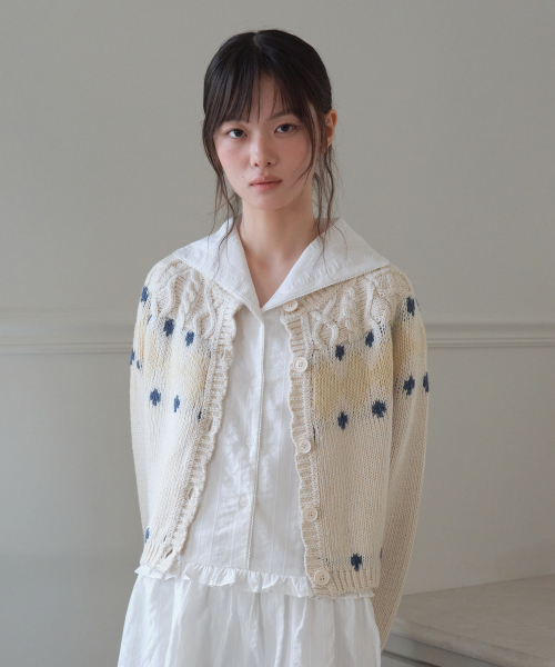 YUPPE(ヨッペ)の「DIAMOND JACQUARD CARDIGAN_IVORY(カーディガン/ボレロ・レディース・その他・ONE SIZE)」の1枚目の写真
