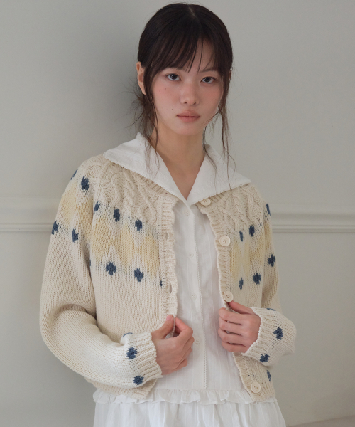 YUPPE(ヨッペ)の「DIAMOND JACQUARD CARDIGAN_IVORY(カーディガン/ボレロ・レディース・その他・ONE SIZE)」の2枚目の写真