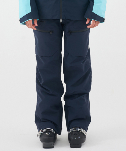 DOLL OUTERWEAR(ドラ アウターウェア)の「2425 フォンド スキー パンツ NAVY 男女共用(その他パンツ・レディース・その他・X-LARGE/SMALL/MEDIUM/LARGE/X-SMALL)」の1枚目の写真