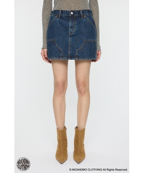 MOUSSY（マウジー）の「MOANDMO EMBROIDERY ミニスカート（デニムスカート・レディース・ダークブルー/ワンウォッシュ・1/2）」の2枚目の写真