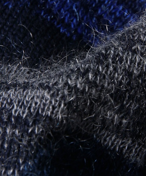 PS Paul Smith（ピーエスポールスミス）の「"Geometric Floral" クルーネックニット / 162405 791Z（ニット/セーター・メンズ・オフホワイト/ネイビー・X-LARGE/LARGE/MEDIUM）」の8枚目の写真