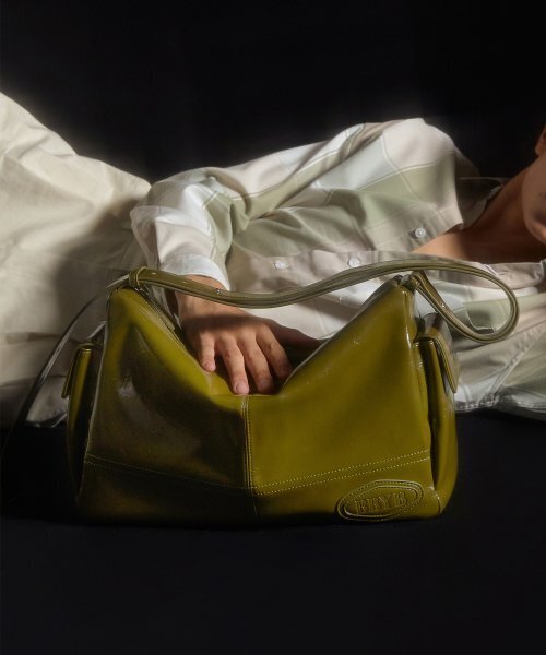 トモメッセンジャークロスバッグ（カーキ）（メッセンジャーバッグ 