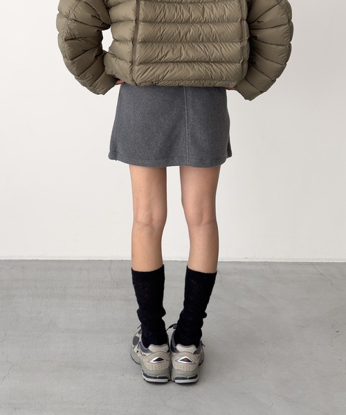 CANAL JEAN（キャナルジーン）の「El mar　フリースミニスカート（スカート・レディース・チャコールグレー・ONE SIZE）」の2枚目の写真