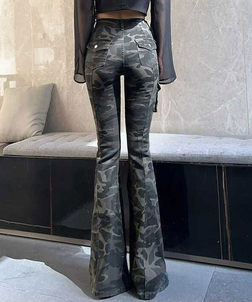 Ressaca(レサーカ)の「カモフラージュ柄フレアカーゴパンツ(カーゴパンツ・レディース・カモフラージュ・L/M)」の13枚目の写真