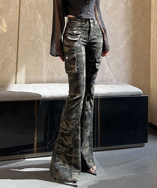 Ressaca(レサーカ)の「カモフラージュ柄フレアカーゴパンツ(カーゴパンツ・レディース・カモフラージュ・L/M)」の12枚目の写真