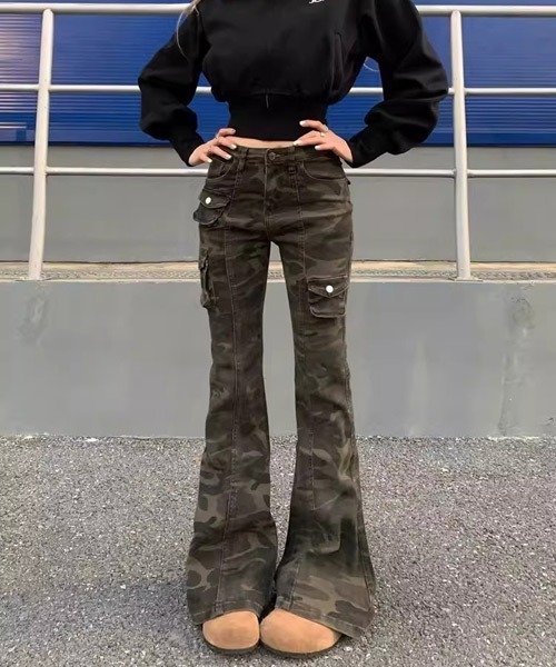 Ressaca(レサーカ)の「カモフラージュ柄フレアカーゴパンツ(カーゴパンツ・レディース・カモフラージュ・L/M)」の9枚目の写真