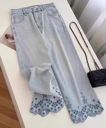 ＆soiree（アンドソワレ）の「裾フラワーカッティングデニムパンツ（デニムパンツ）」