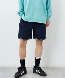 FRED PERRY（フレッドペリー）の「[FRED PERRY/フレッドペリー] 別注 ツインティップライン ワンポイントロゴ刺繍 スイムショートパンツ（その他パンツ）」