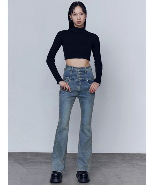 EMODA（エモダ）の「バックリボンフレアハイウエストパギンス（デニムパンツ・レディース・ライトブルー/ブラック/インディゴブルー・X-SMALL/MEDIUM/SMALL）」の16枚目の写真