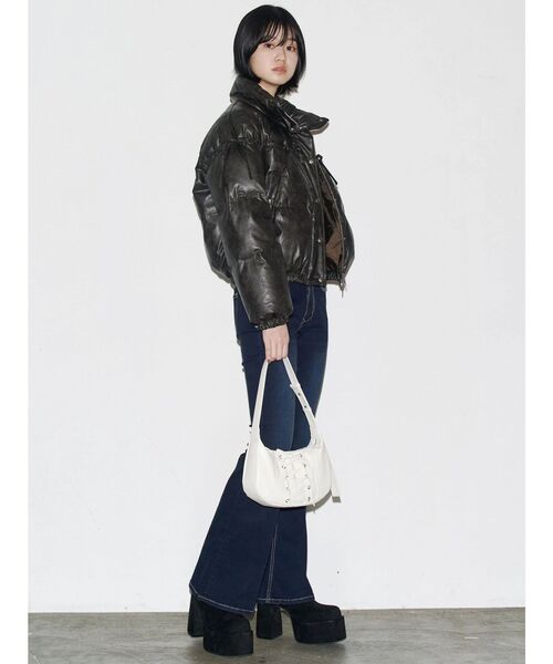 バックリボンフレアハイウエストパギンス（デニムパンツ）｜EMODA