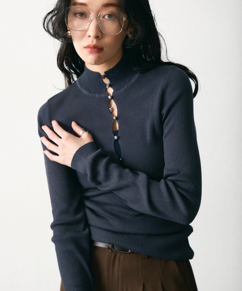 Lutim by u(ルチバイユー)の「【接触冷感】アイシーシャーベットフロントボタンリブトップス(その他トップス・レディース・チャコールグレー/アイボリー/ネイビー・FREE)」の18枚目の写真