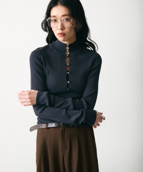 Lutim by u(ルチバイユー)の「【接触冷感】アイシーシャーベットフロントボタンリブトップス(その他トップス・レディース・チャコールグレー/アイボリー/ネイビー・FREE)」の19枚目の写真