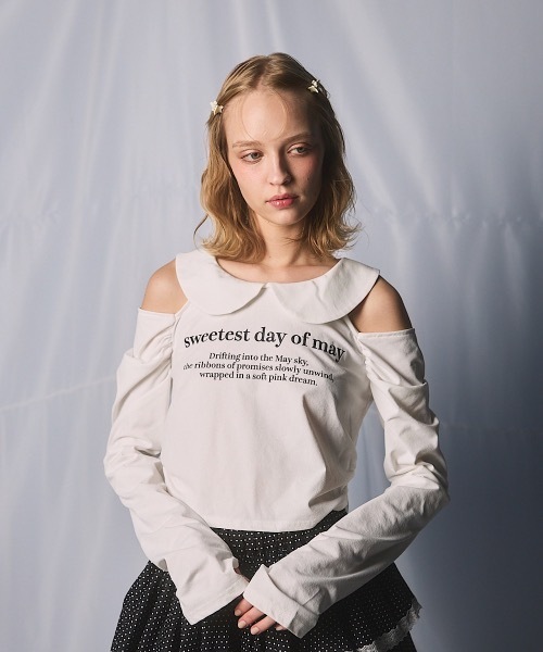 lilLilly(リルリリー)の「ロゴショルダーカットトップス(Tシャツ/カットソー・レディース・ホワイト/ブルー/ブラック・FREE)」の7枚目の写真