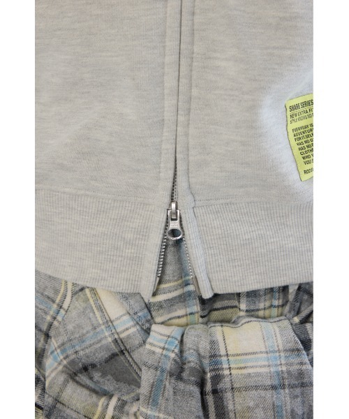 RODEO CROWNS WIDE BOWL（ロデオクラウンズワイドボウル）の「SHARE W ジップパーカー（パーカー・レディース・ライム/オフホワイト/グレー×ホワイト・LARGE/MEDIUM）」の15枚目の写真