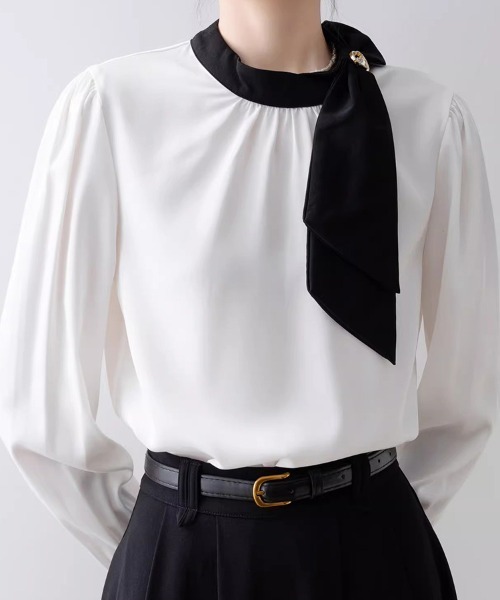 ReRe（リリ）の「配色スカーフ付きブラウス（シャツ/ブラウス・レディース・セージグリーン/ブラック・LARGE/X-LARGE/MEDIUM）」の16枚目の写真