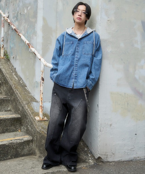 WEGO(ウィゴー)の「WEGO/【26年春夏新作】デニムフードシャツ(LS)(シャツ/ブラウス・メンズ・スカイブルー/ブラック系1・MEDIUM/LARGE)」の4枚目の写真