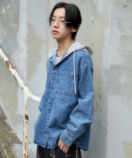 WEGO(ウィゴー)の「WEGO/【26年春夏新作】デニムフードシャツ(LS)(シャツ/ブラウス・メンズ・スカイブルー/ブラック系1・MEDIUM/LARGE)」の14枚目の写真