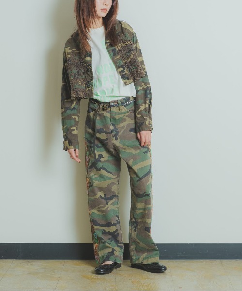 GO TO HOLLYWOOD(ゴートゥーハリウッド)の「Uneven Chino Side Line Pants(その他パンツ・レディース・カーキ・L)」の2枚目の写真